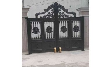 The QN-90 Automatic Swing Gate Opener Application for Courtyard Gates